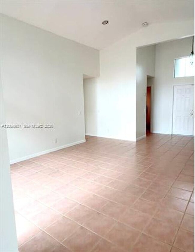 Building Photo - 1064 Cedar Falls Dr