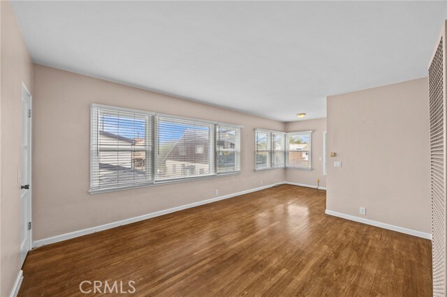 Building Photo - 4617 E Ocean Blvd
