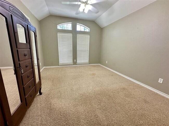 Building Photo - 7002 Greatwood Trails Ct
