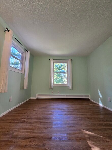 Building Photo - 4251 Mitchell Creek Dr
