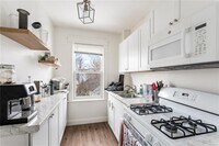 Building Photo - 19 Vale St