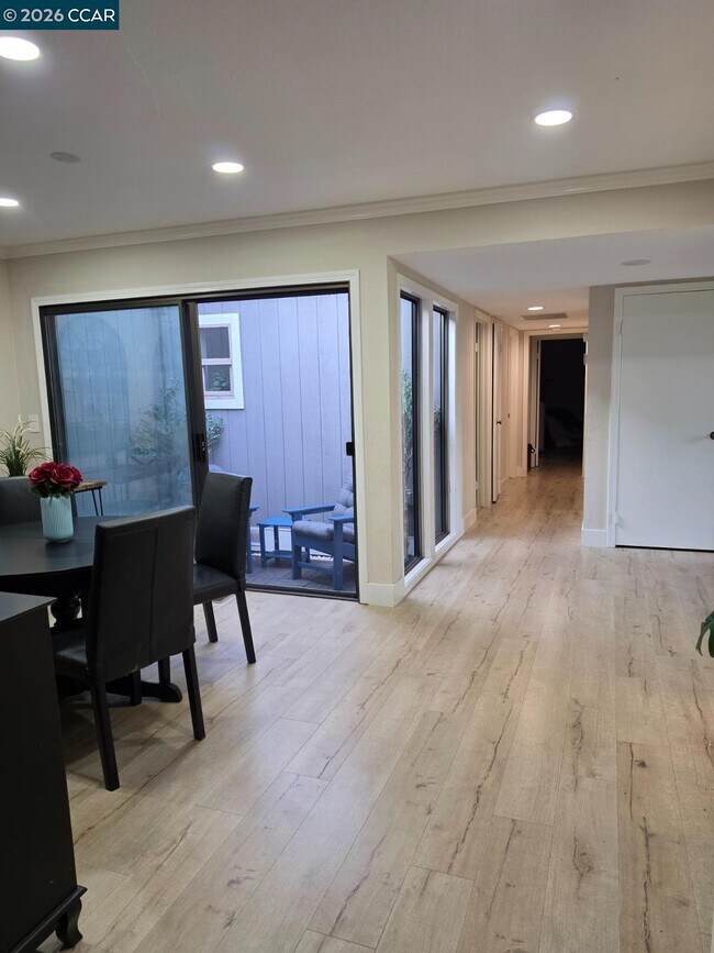 Building Photo - 2017 Rancho Verde Cir W