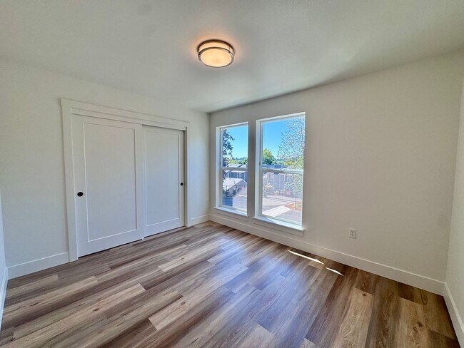 Building Photo - 1/2 OFF FIRST MONTHS RENT! New Construction, Beautiful, Townhomes! 2 & 3 BEDRM UNITS AVAILABLE