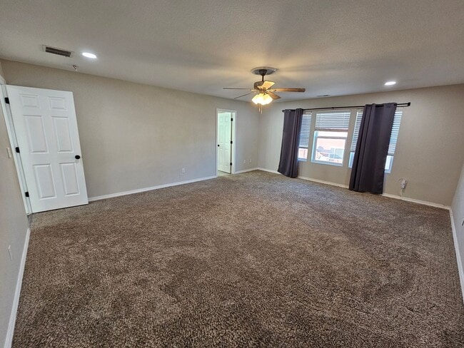 Building Photo - 3 Bed 3 bath house in 80925!!