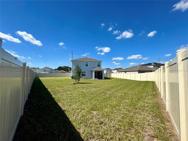 Building Photo - 337 Wayland Dr