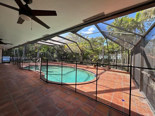 Building Photo - 7625 SW 180th Terrace