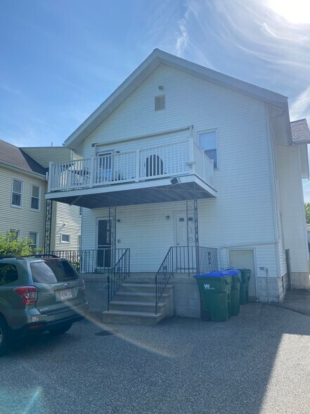 Building Photo - 60 Auburn St