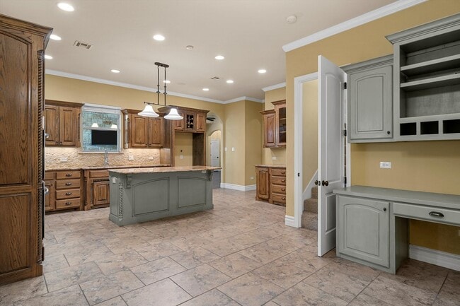 Building Photo - 7030 Flagstone Cir