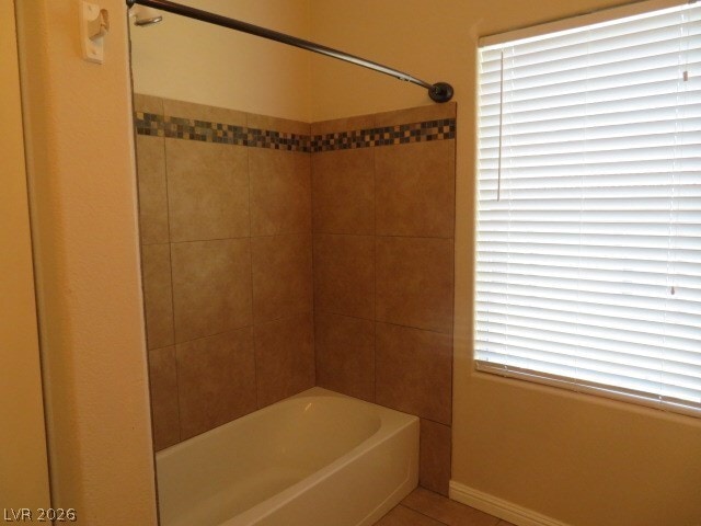 Building Photo - 2305 W Horizon Ridge Pkwy