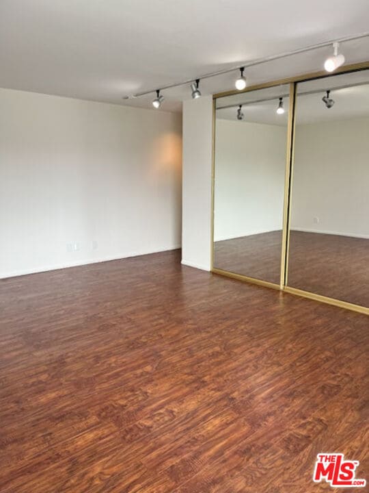 Building Photo - 2561 Mayfield Ave