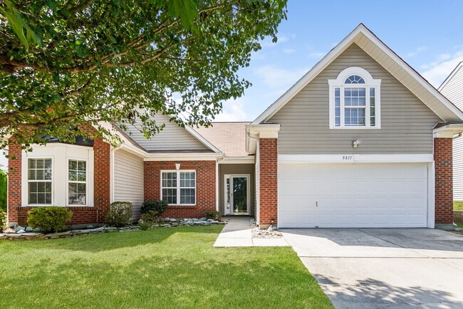 Building Photo - 5811 Briggs Dr