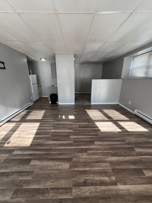 Building Photo - 403 25th St