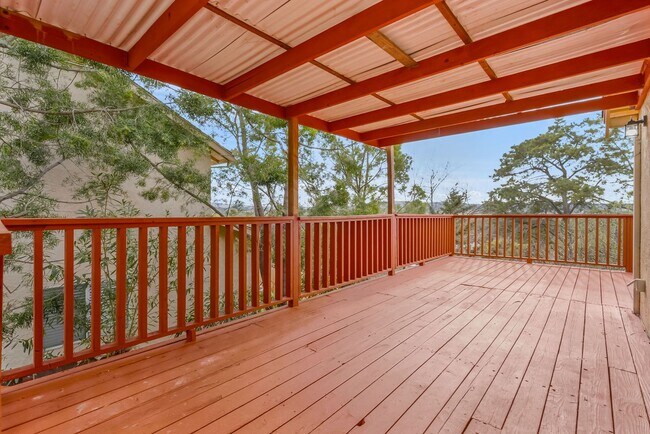 Building Photo - REMARKABLE VIEWS...LOTS OF PRIVACY IN YOUR OWN LITTLE WORLD..