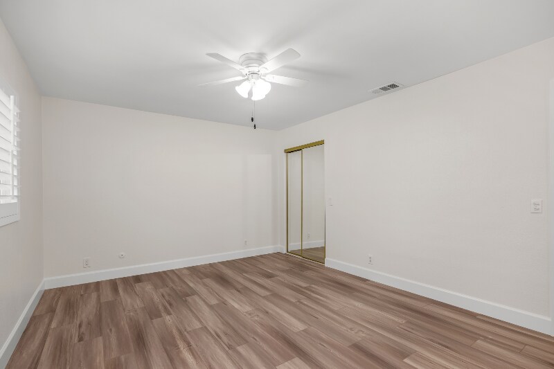 Building Photo - 2242 Carlton Pl