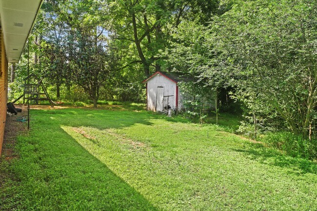 Building Photo - 312 Wilder Rd