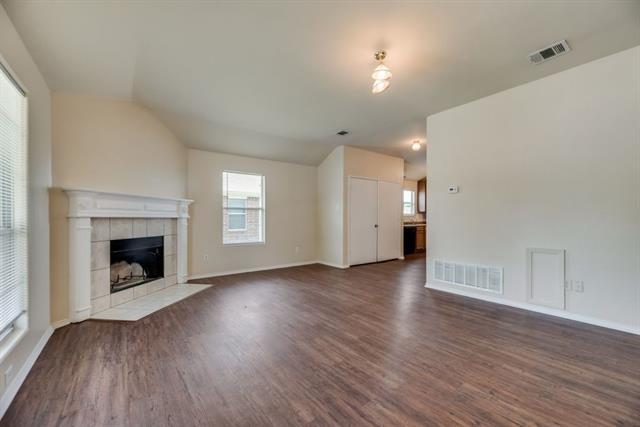 Building Photo - 9701 Brierwood Ln