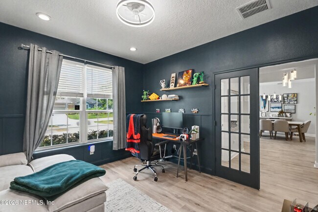 Building Photo - 12647 Julington Oaks Dr