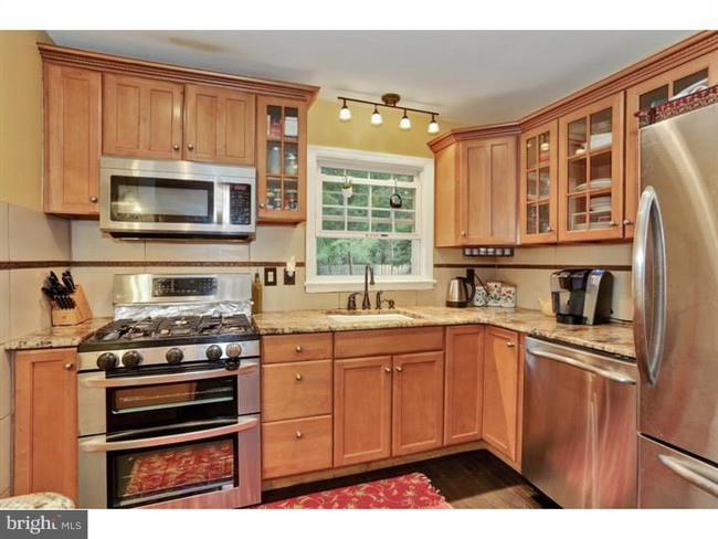 Building Photo - 52 Shady Brook Ln