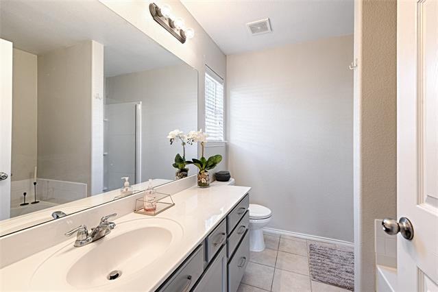 Building Photo - 1416 Nicholas Lane