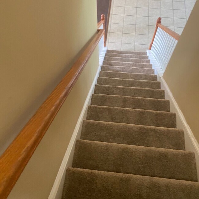 Building Photo - Plum Creek 4Br 2.5Ba