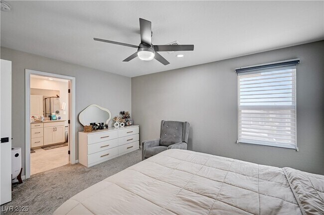 Building Photo - 4160 Elegant Chateau St