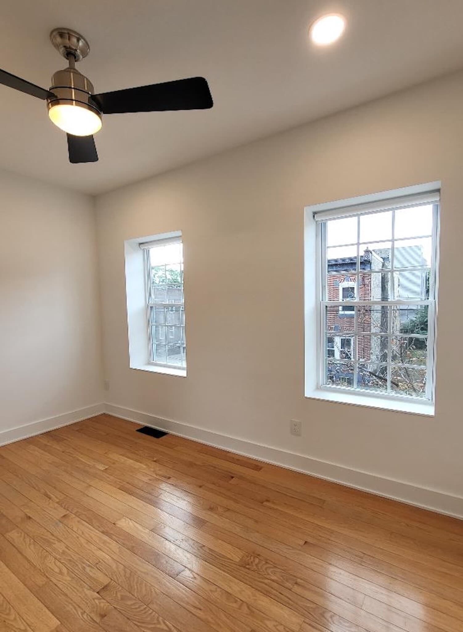 Building Photo - 1237 S 27th St