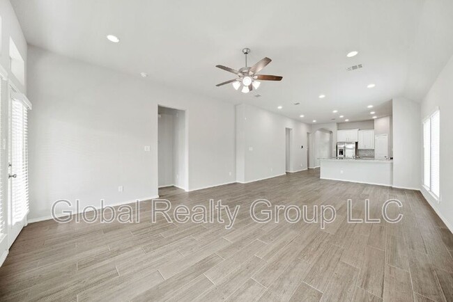 Building Photo - 14306 Hallows Grv