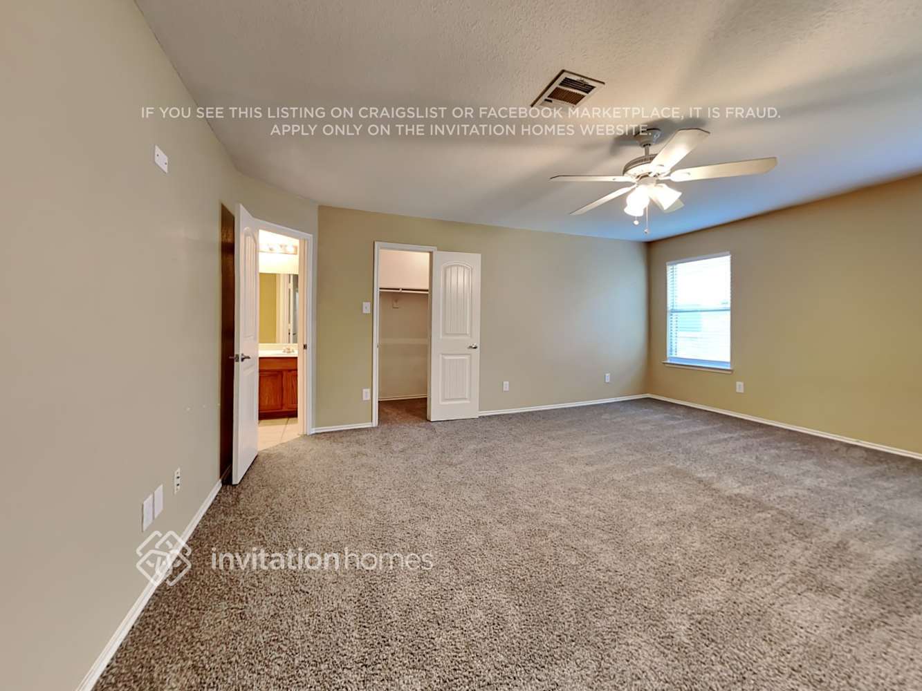 Building Photo - 706 Mission Ln