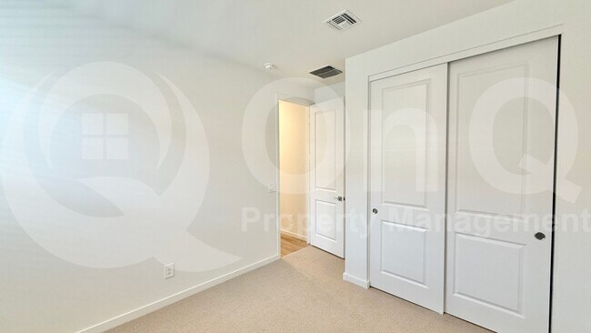 Building Photo - 141 N 175th Ave
