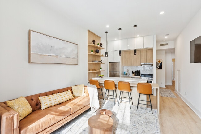 Building Photo - 134 F St SE