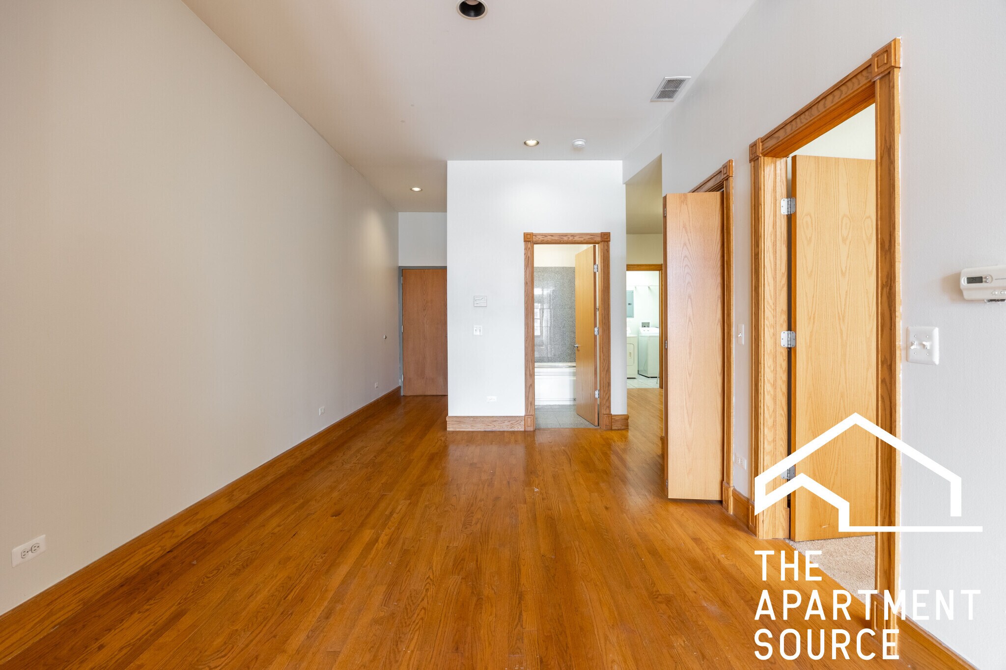 Building Photo - 1162 W Grand Ave