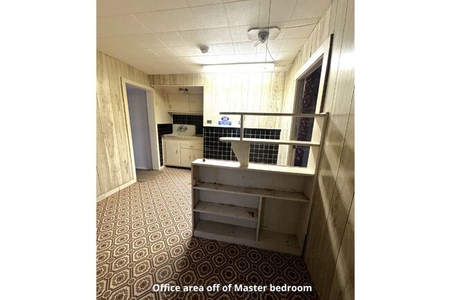 Building Photo - 1027 West St