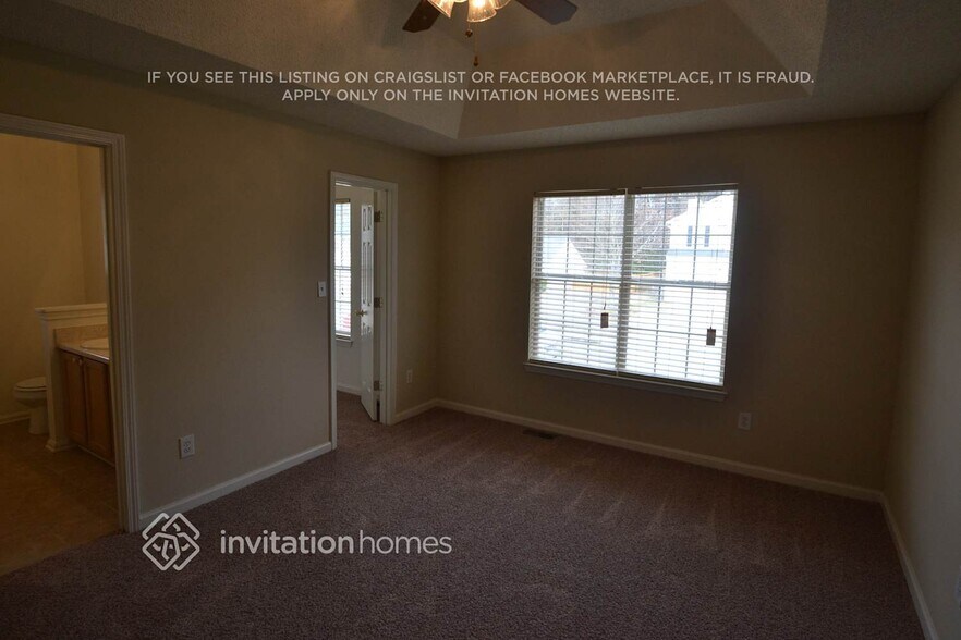 Building Photo - 3399 Columbia Crossing Dr