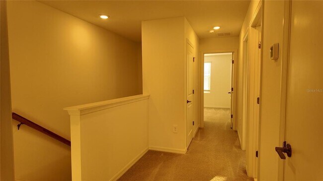 Building Photo - 2207 Portrait St