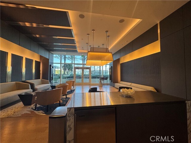 Building Photo - 877 Francisco St