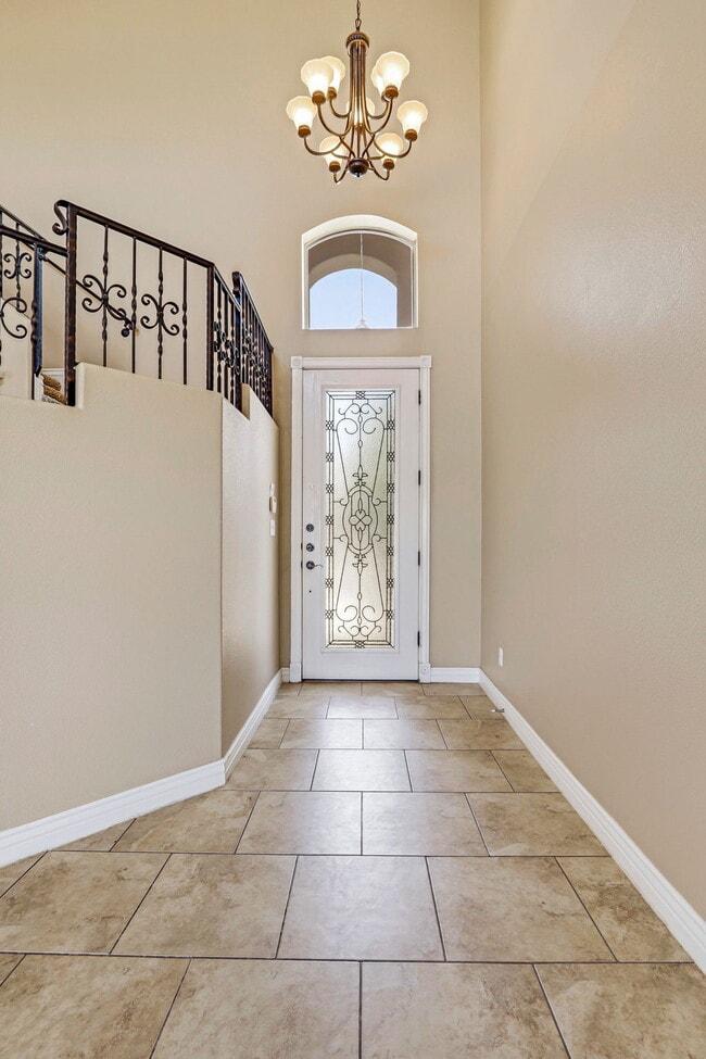 Building Photo - 3727 Grand Bahamas Dr