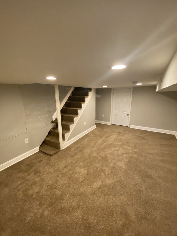 Building Photo - 4110 Harris Ave