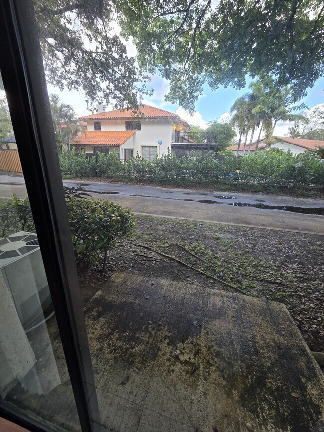 Building Photo - 1351 NW 94th Way