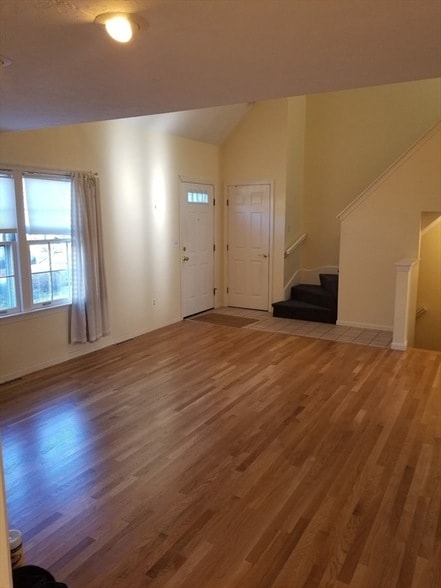 Building Photo - 24 Washington Green