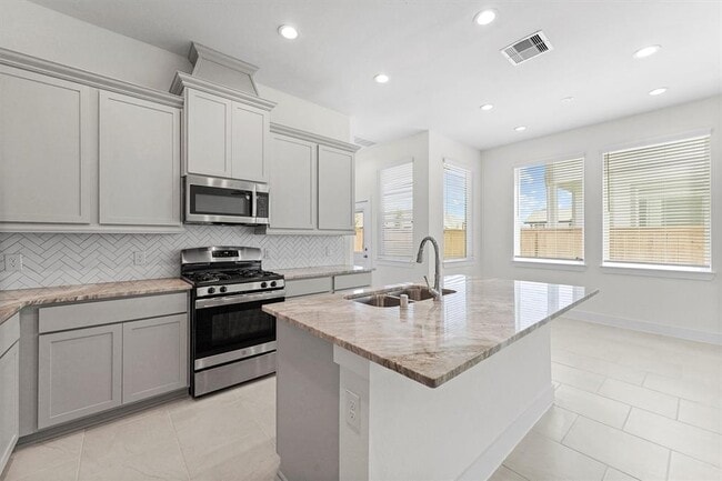 Building Photo - 12954 Rio Mariano Ln