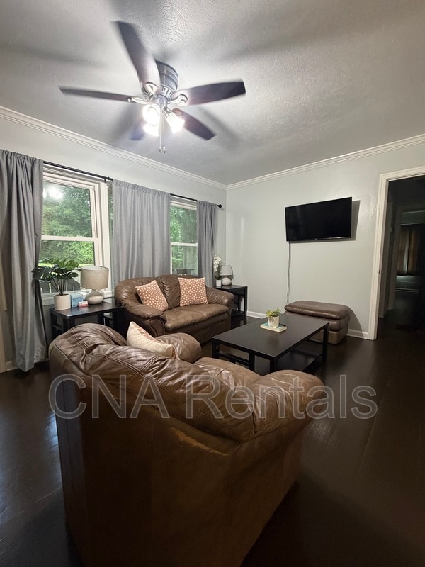 Building Photo - 2040 Panstone Ct SW