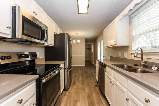 Building Photo - 1621 O Green Cove