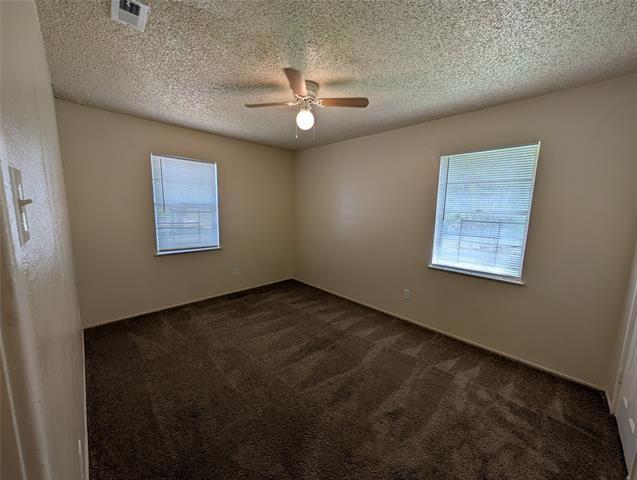 Building Photo - 3827 Black Oak Dr