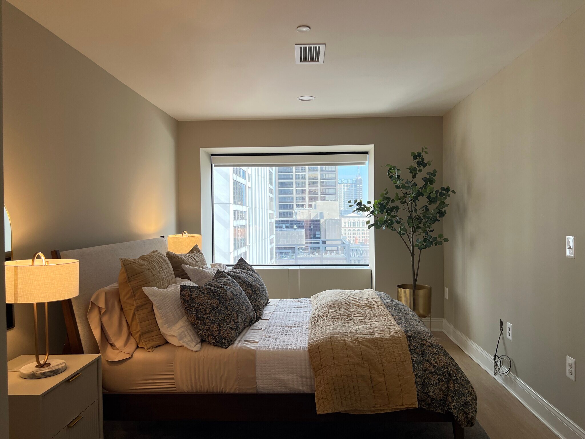 Building Photo - 1801 Market St