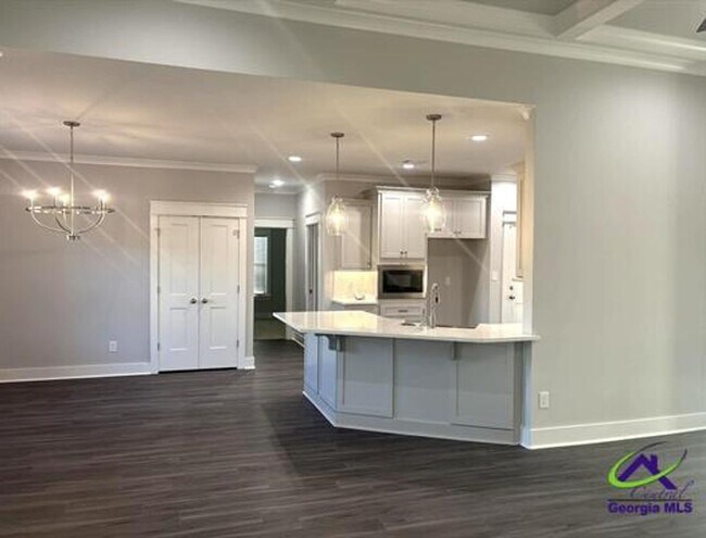 Building Photo - 113 Black Birch Ln