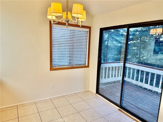 Building Photo - 28282 Larchmont Ln