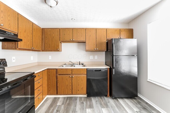 Building Photo - 2980 Blue Moon Dr