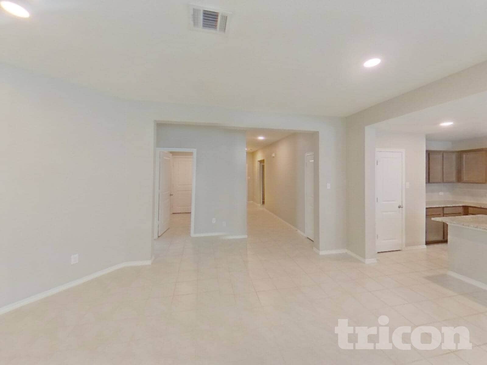 Building Photo - 1709 Princeton Ave