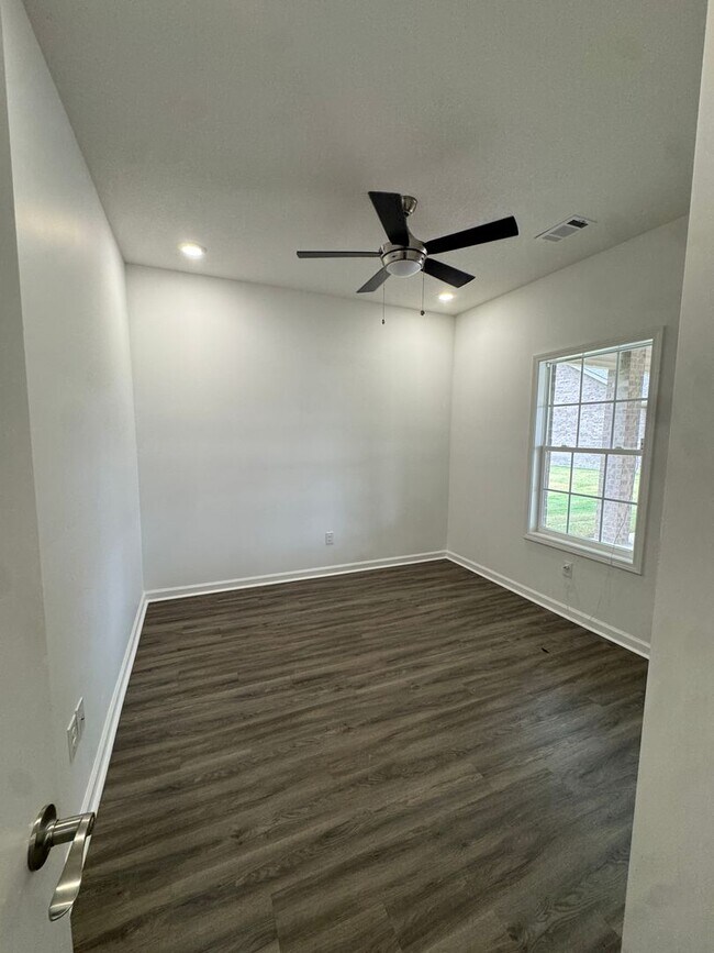 Building Photo - 3017 Olivia Ct