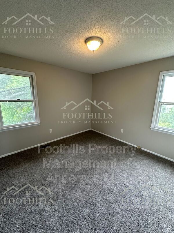 Building Photo - 122 Smith Dr